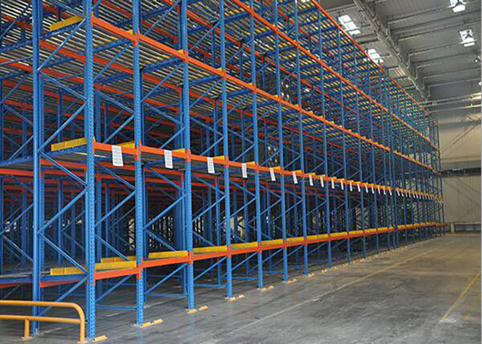 倉儲重力式貨架高度計算公式怎么算 重力式貨架是先進先出嗎