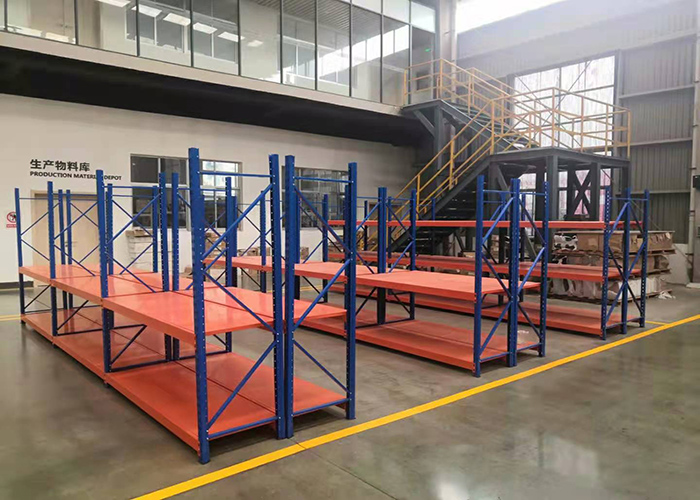 倉(cāng)庫(kù)貨架定做